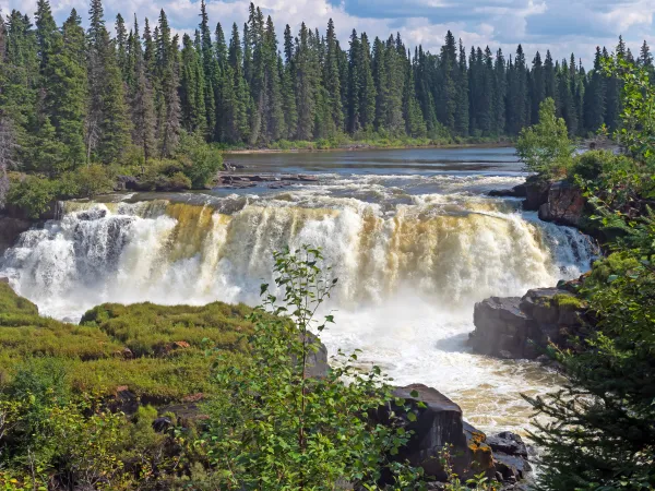 Pisew Falls