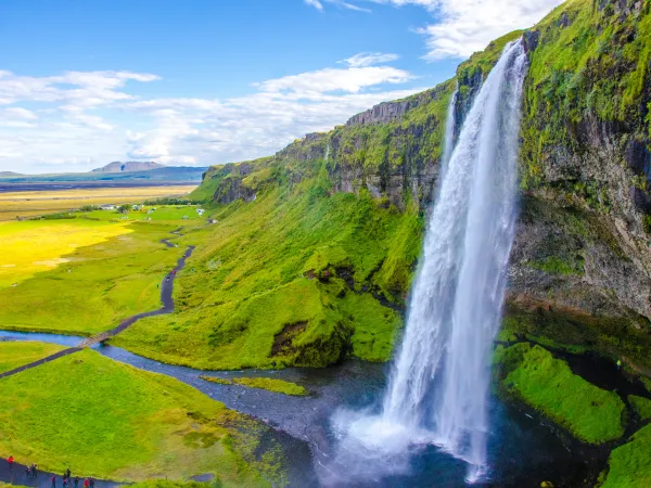 Seljalandsfoss waterfall